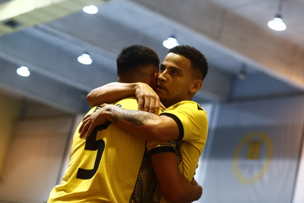 Futsal Super League: Με νίκη 5-2 η πρεμιέρα της πρωταθλήτριας ΑΕΚ