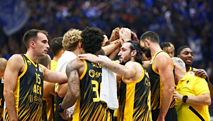 basket aek 88