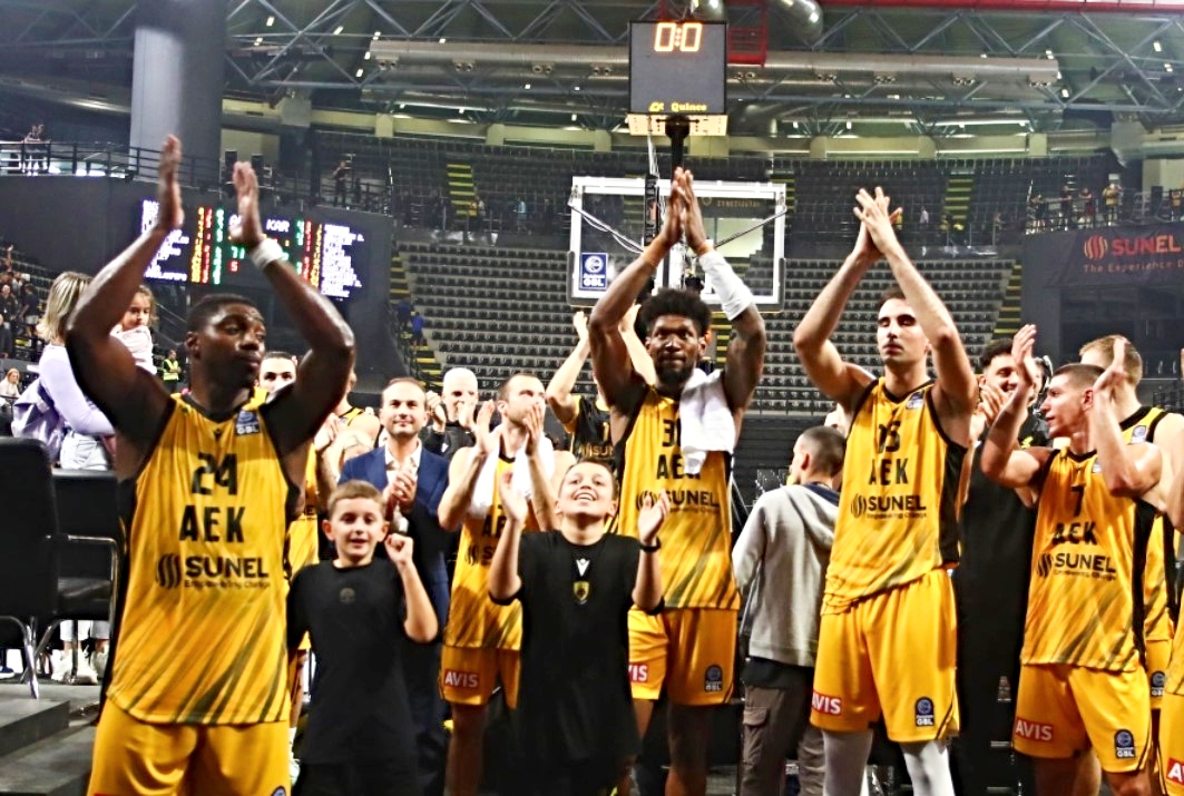 basket aek omada