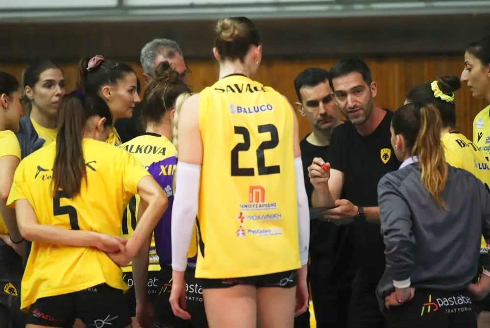volley women 30