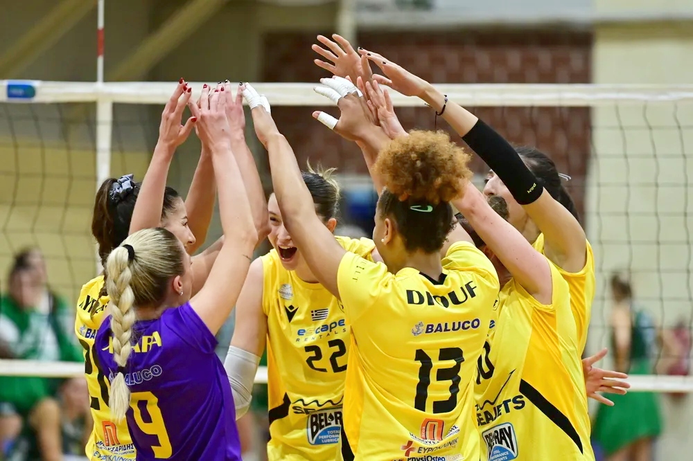 volley women 56.jpg