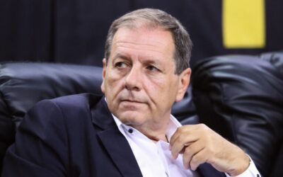 Οπως πάντα δίπλα στην “Βασίλισσα” ο Μάκης Αγγελόπουλος